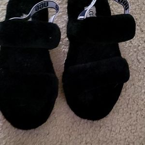 Size 5 black ugg slippers